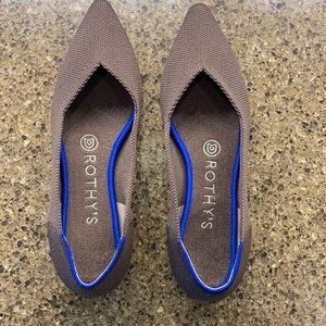 Rothys size 6.5 the point mink